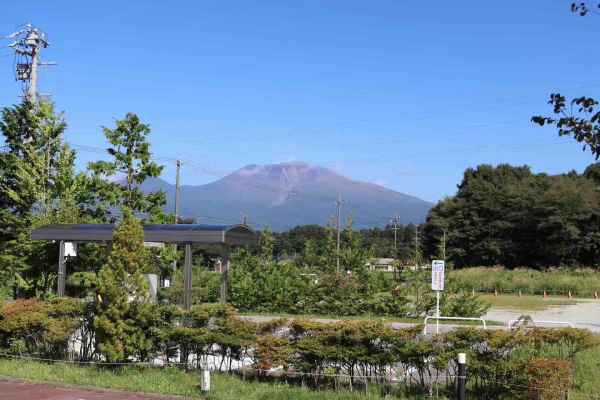 軽井沢発地市庭