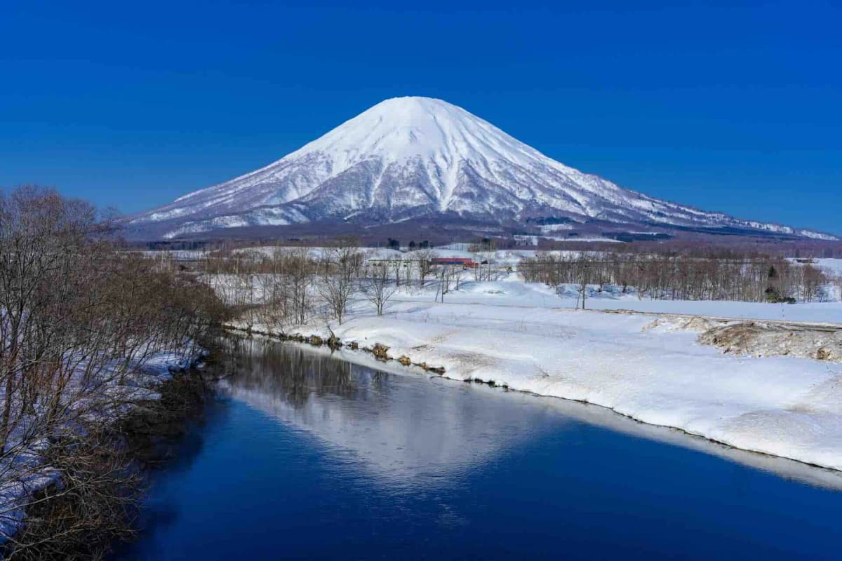 羊蹄山