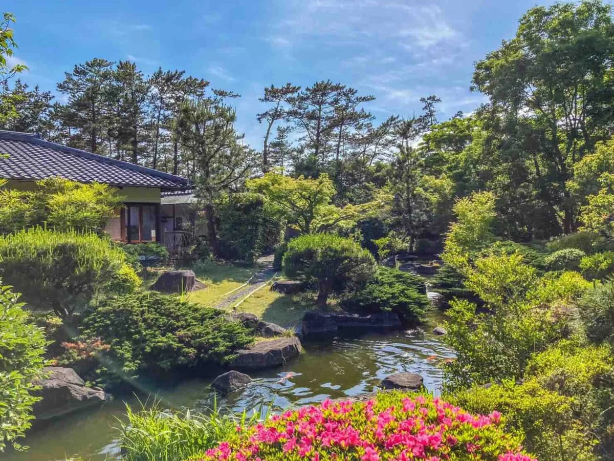 葉山しおさい公園・一色海岸